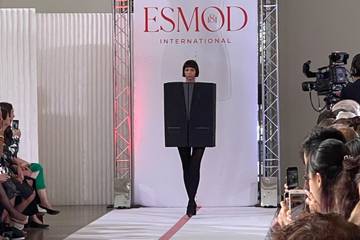 Quelles sont les meilleures écoles de mode dans le monde selon CEO World ?