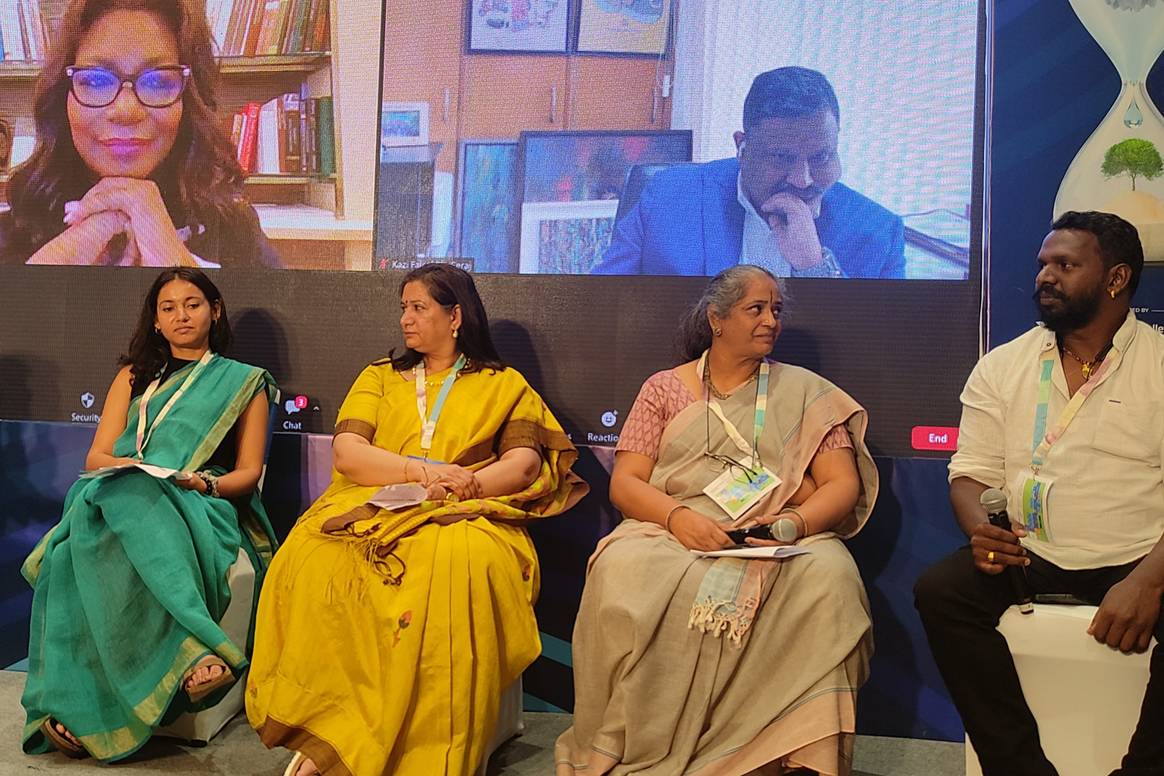 Abeer Al Fouti (online), Mansi Kabra, Leena Dandekar, Nalini Shekar, Kazi Faisal Bin Seraj (online) and Krishna A. (from left to right). Credits: Sumit Suryawanshi for FashionUnited