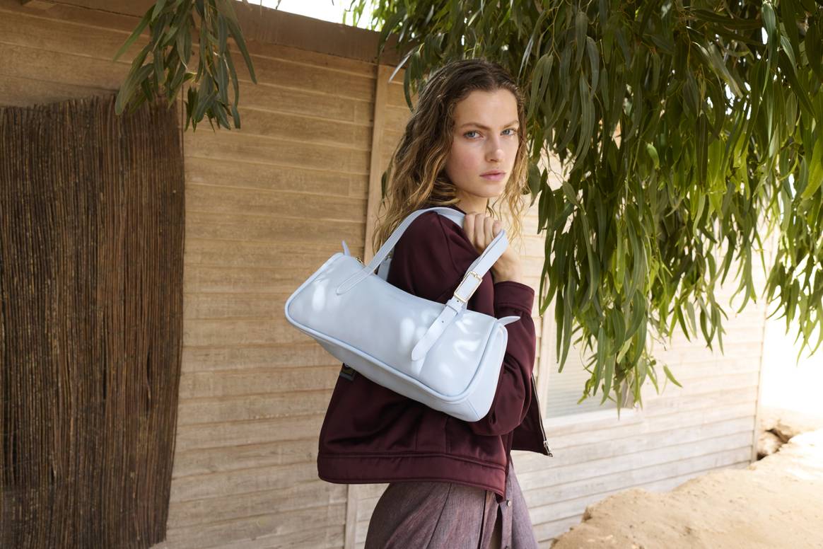 Credits: Longchamp