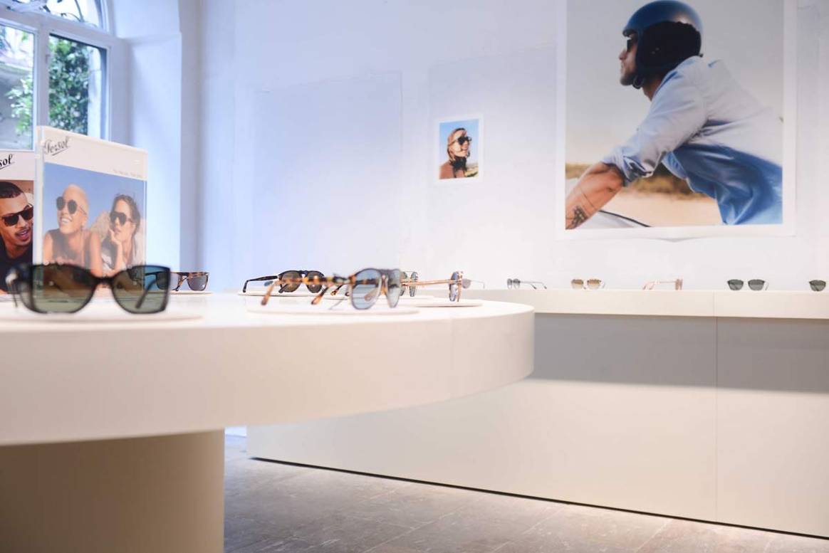 Eerste Europese conceptstore Persol opent in Milaan