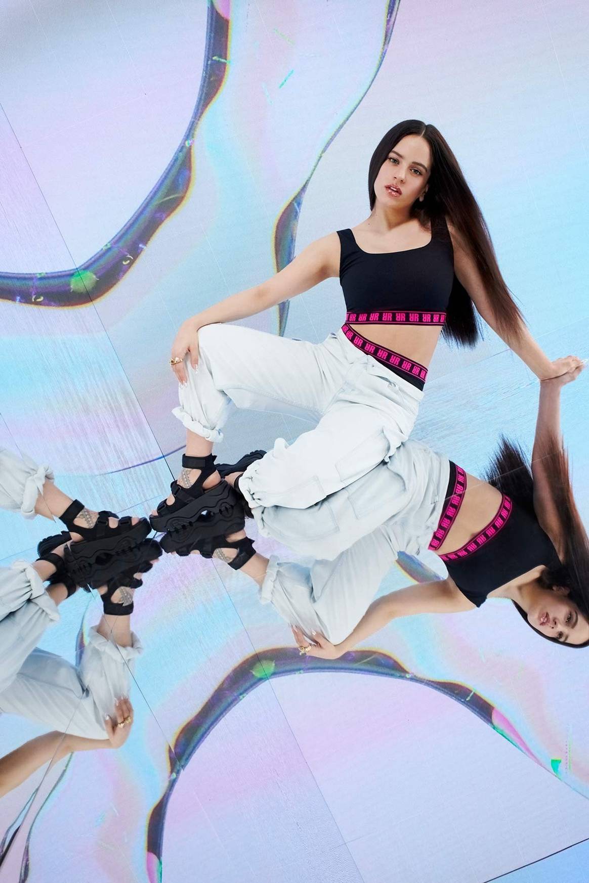 Rosalía y Pull&Bear lanzan una nueva colección cápsula
