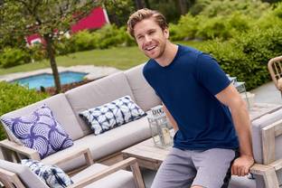 Gildan Activerwear: Covid-19 leads to sharp decline in Q1 sales and earnings