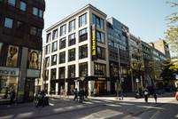 Dr. Martens eröffnet neuen Store in Düsseldorf und verlegt Deutschland-Zentrale 