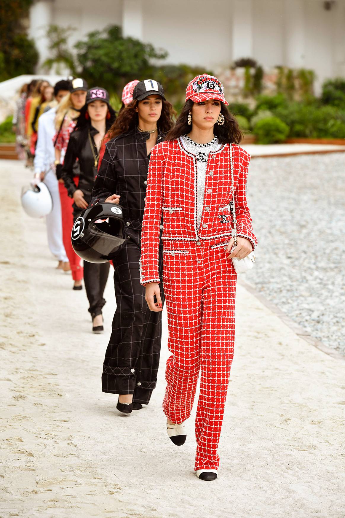 Photo Credits: Chanel, colección Crucero 2022/23.