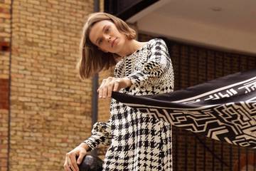 H&M collaborates with Richard Allan for 1960s-inspired womenswear collection