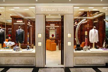 Бренды Stefano Ricci и Sergio Rossi судятся в России за бренд SR