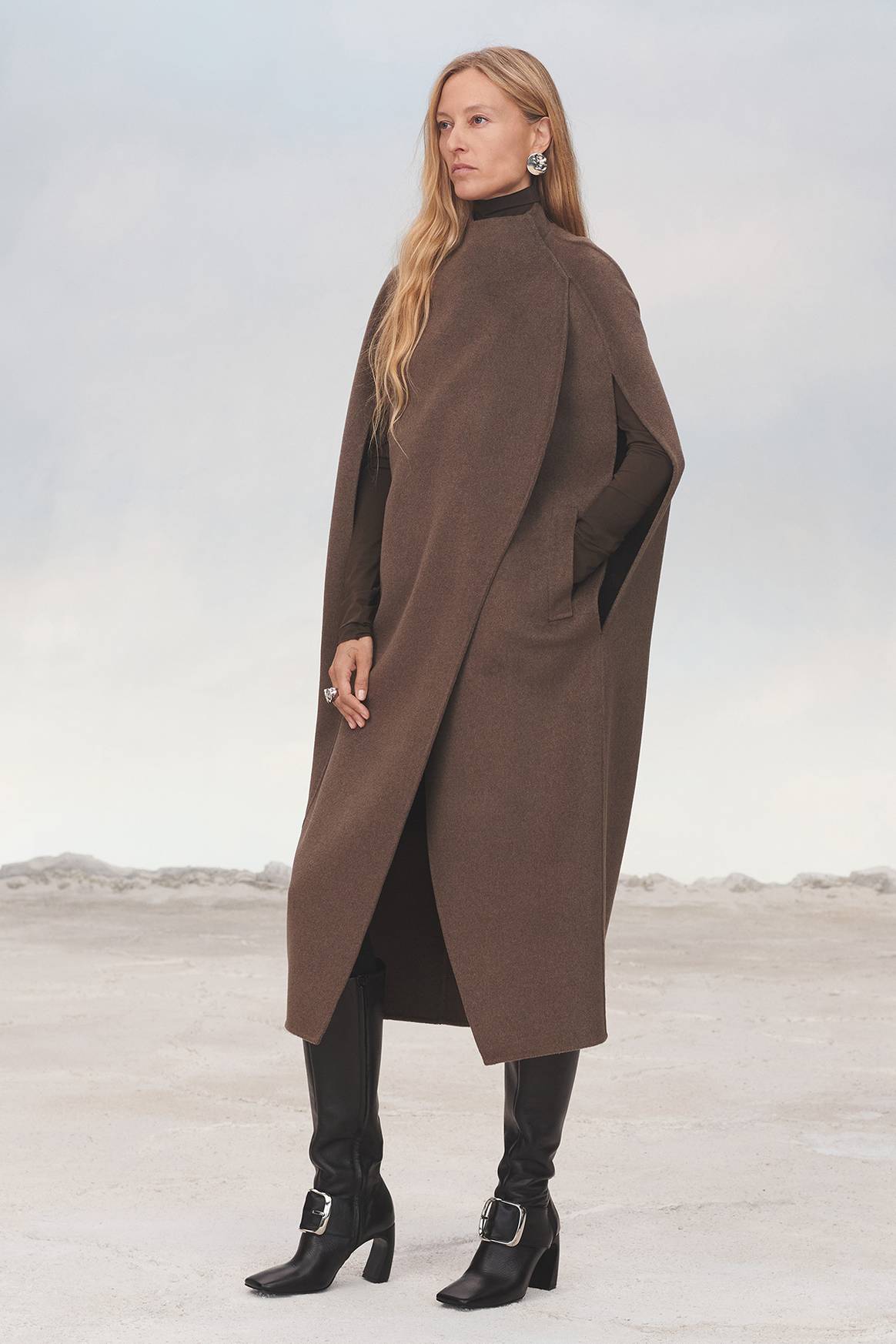 Zara Woman Studio Collection, fotografía de campaña de la colección para la temporada Otoño/Invierno 2024/2025.