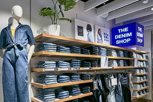Gap baraja el cierre de sus tiendas en Europa para crecer sobre un modelo de franquicias