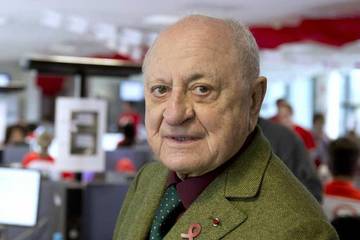 Pierre Bergé aux créateurs de collections islamiques: "Renoncez au fric"