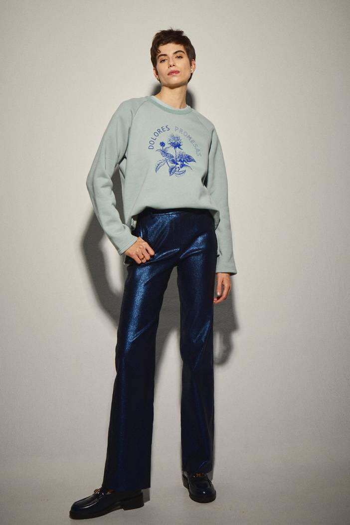 Sudadera Azul Cielo Estampado Floral | Dolores Promesas