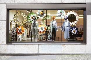 lala Berlin – Neues Schaufensterdesign von JoAnn Tan Studio