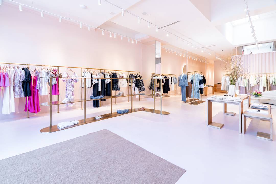 Cinq à Sept store interior in Newport Beach at the Fashion Island Mall