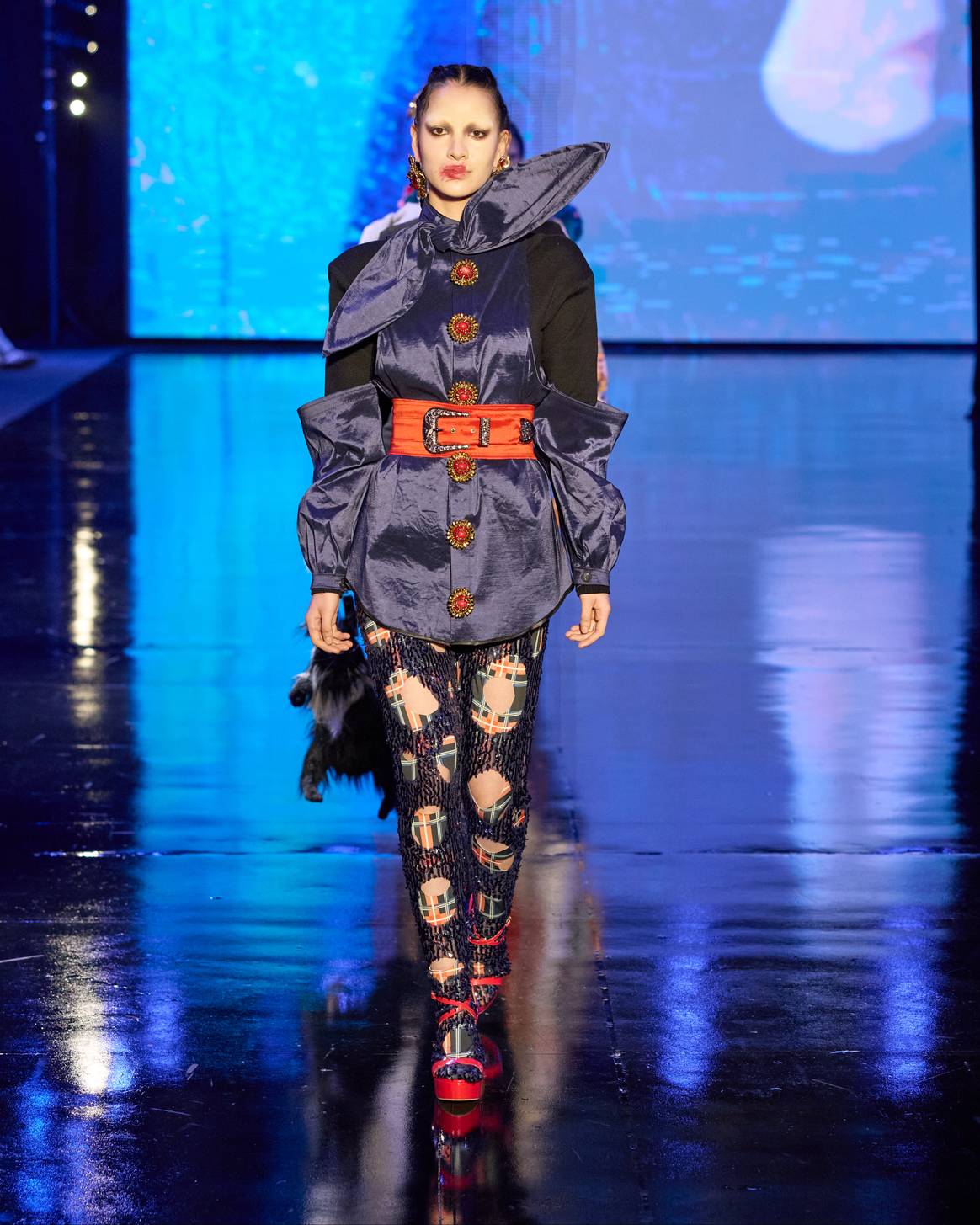 Credits: Intermoda. Diseño de Leonardo Mena.