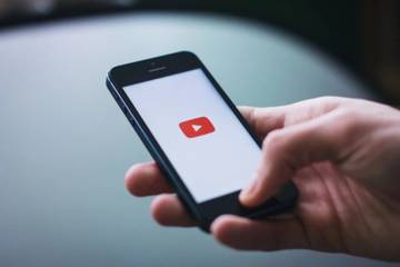 YouTube to launch first official live shopping channel