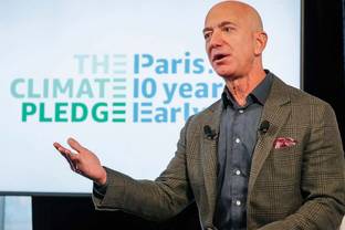 Amazon's Jeff Bezos announces new climate change pledge