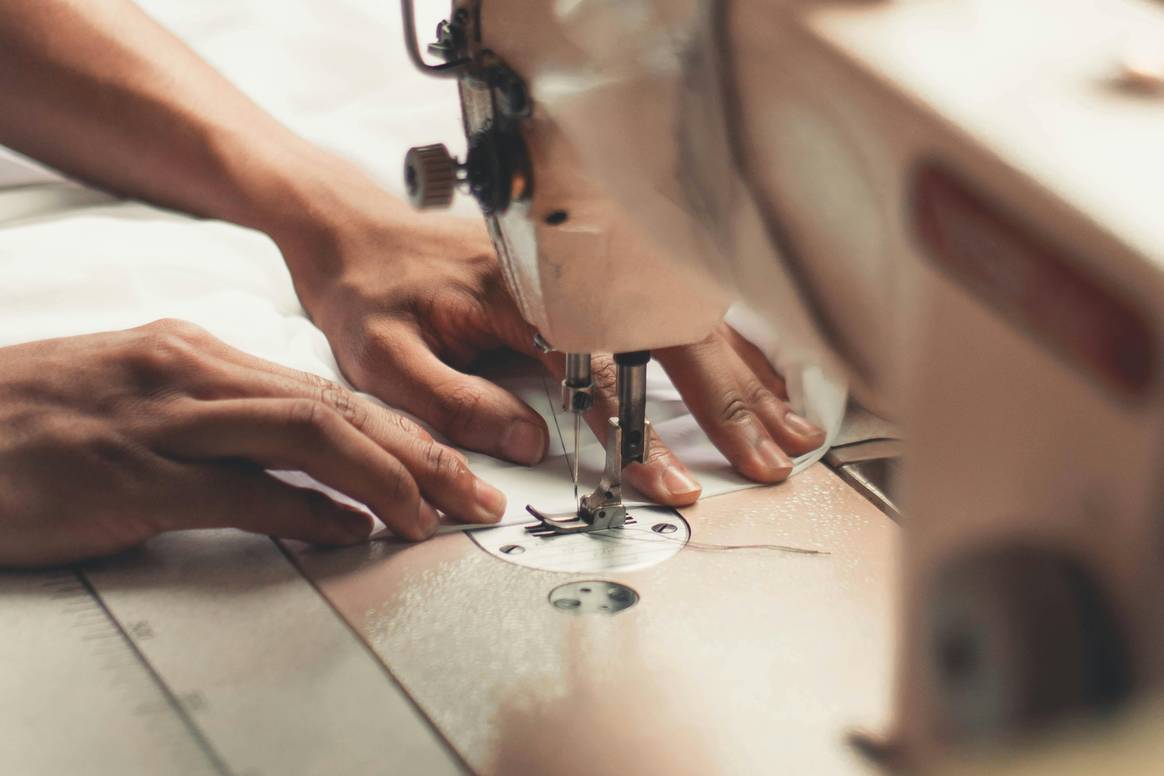 Een naaimachine ter illustratie.