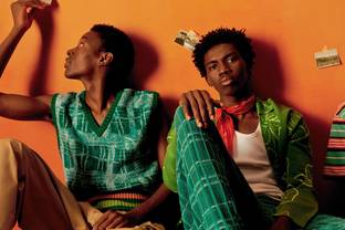 Más que moda: Zara lanza una colección cápsula junto al artista ghanés Otis Kwame