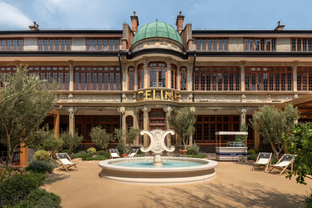 Celine : ouverture d’un pop-up estival immersif à Shanghai