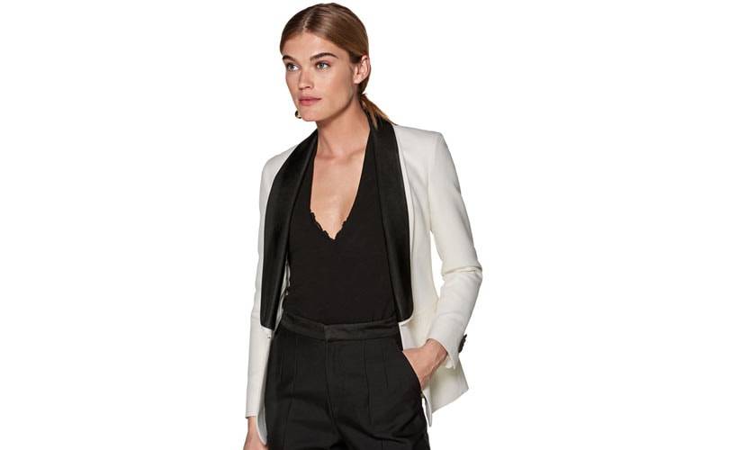 Suitsupply lanceert damesmerk Suistudio