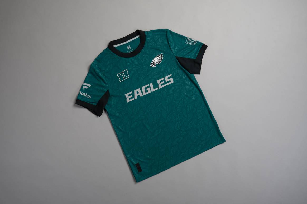NFL Football x Football collection from Fanatics - Philadelphia Eagles