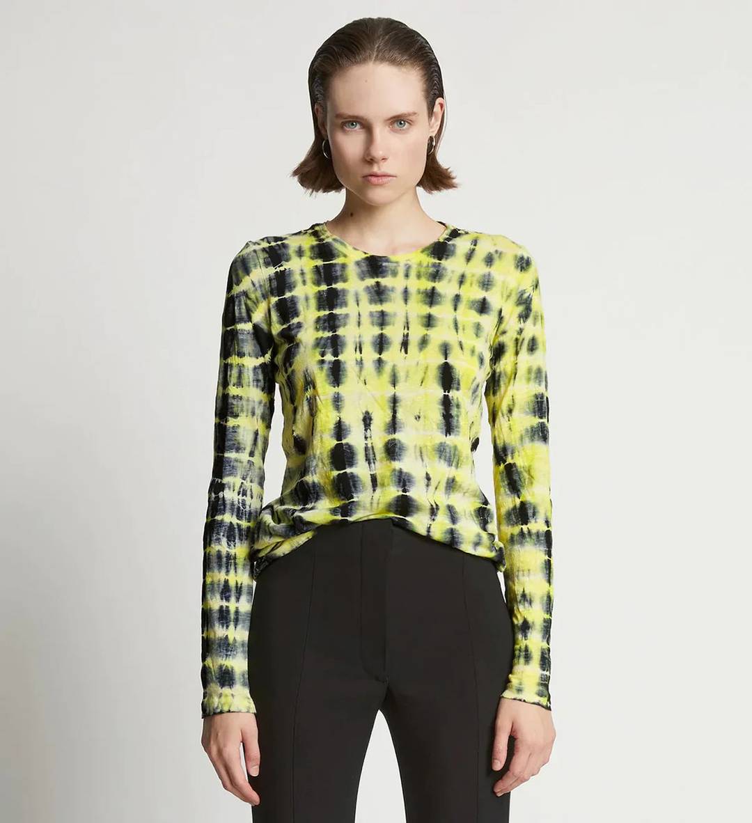 Camiseta de Proenza Schouler del armario para el alquiler de Trent.
