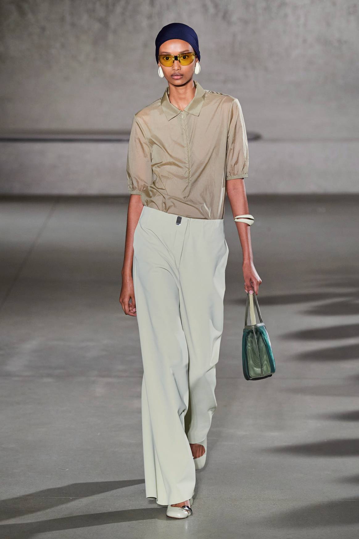 Tory Burch SS24/ look 17