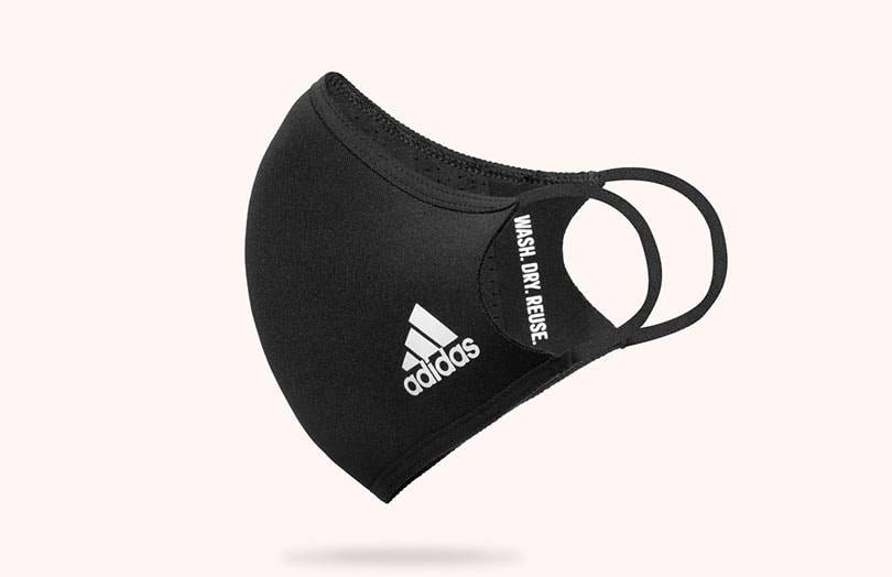Adidas se suma a la “moda” de las mascarillas
