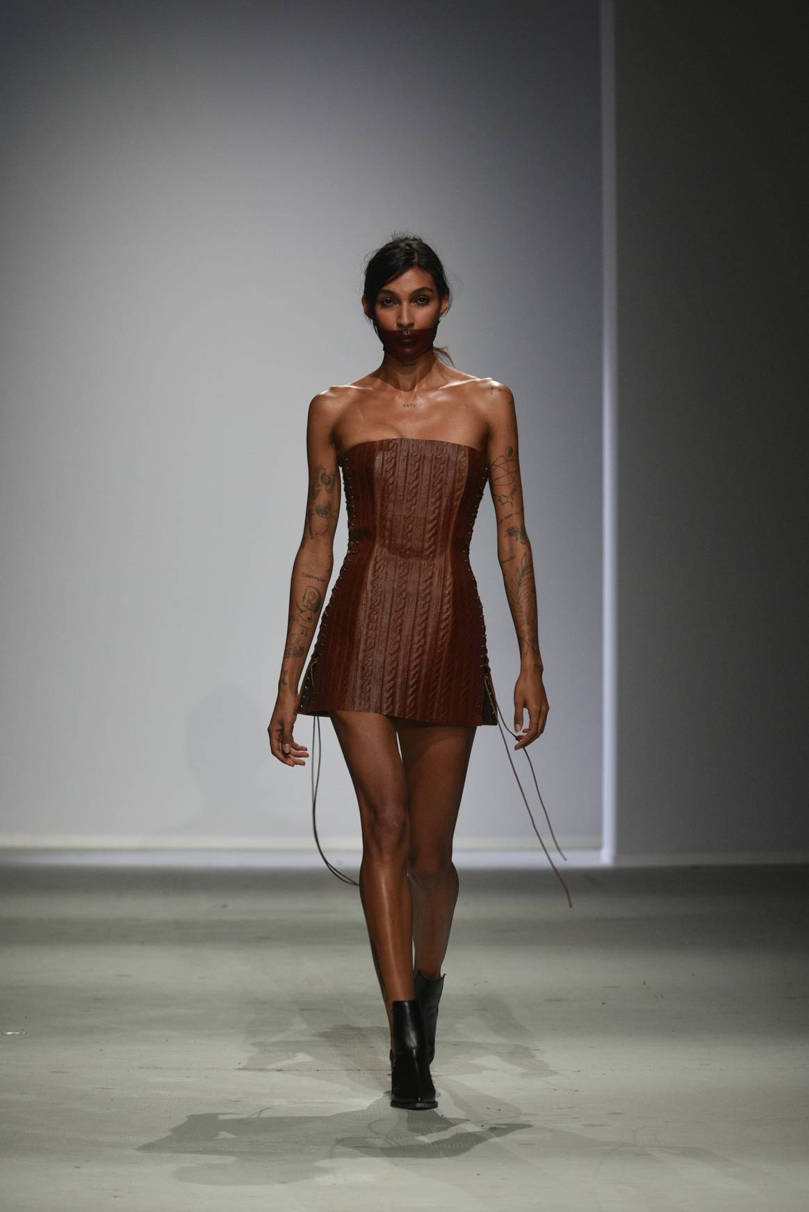 A look from Wang Yige's collection at Istituto Marangoni Milan Best Of Fashion Show 2024.