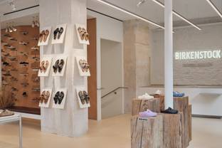 Birkenstock archivia l'anno fiscale a +21 per cento