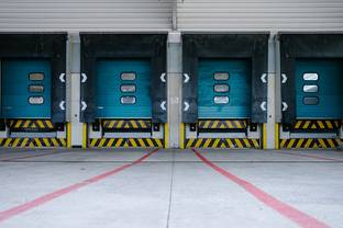 Professor of textile logistics Markus Muschkiet: “It wouldn't be possible without us”