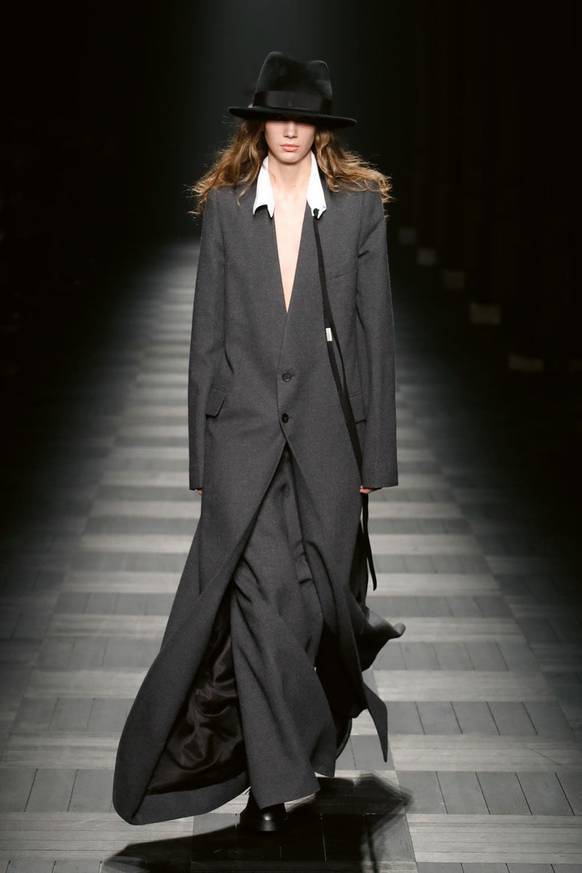 Ann Demeulemeester, Collection AH22/23, site internet officiel de la marque