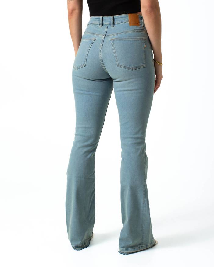 Lisette Flare Overdye Ripped Hem - Duurzame Flared Jeans - Overdye | KUYICHI