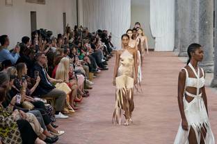 Video: Alberta Ferretti SS24