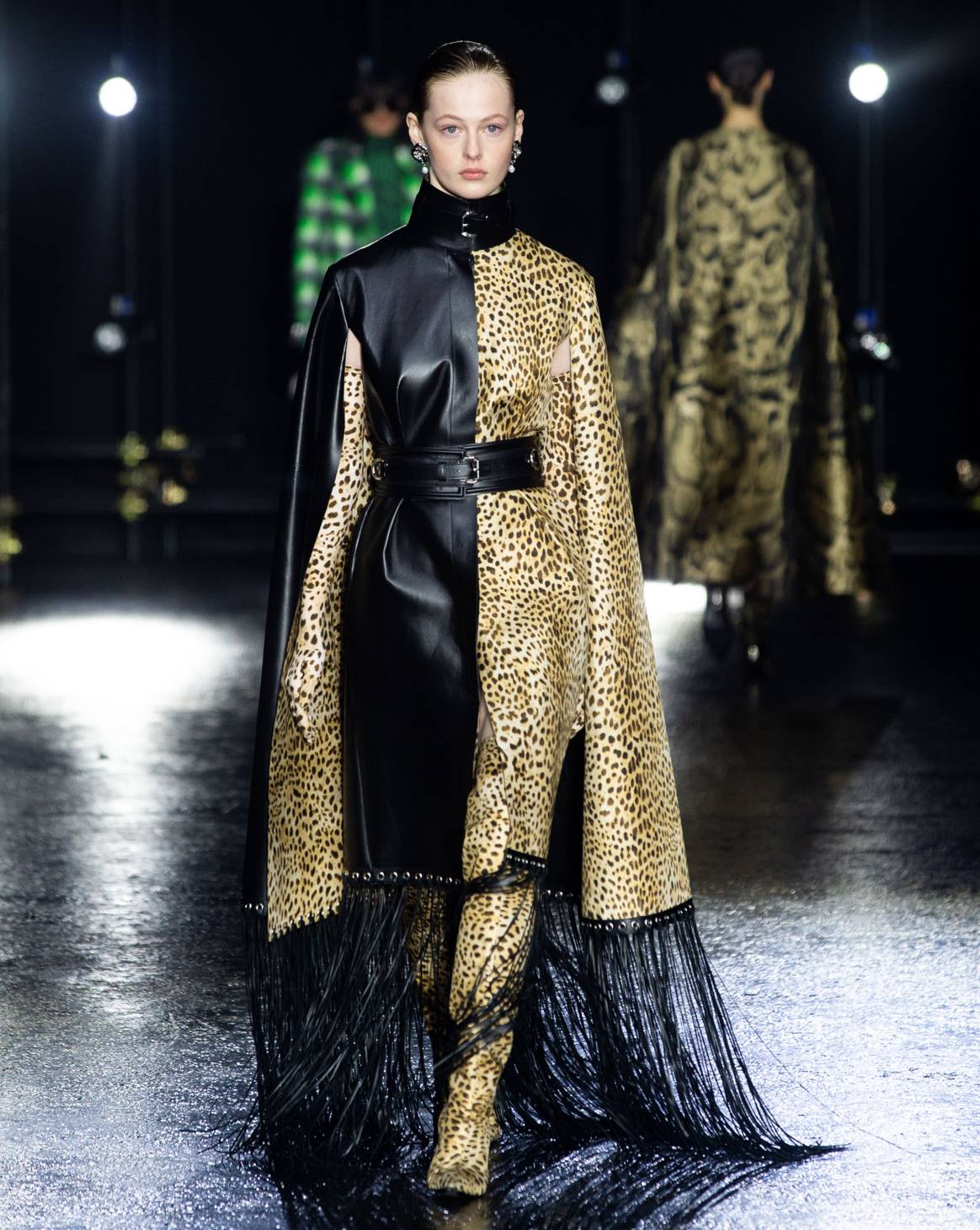 Roberto Cavalli: Women's Collection Fall/Winter 2022-23