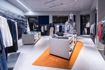 Calvin Klein opens multi-brand stores in Shanghai & Düsseldorf