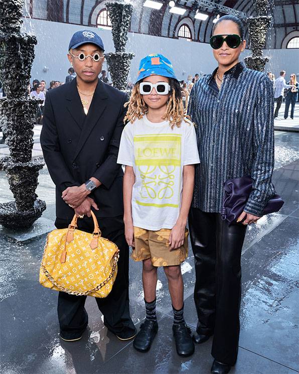 Credits: MEN’S SS24 FASHION SHOW © Loewe – All rights reserved Pharrell Williams, Rocket Williams and Helen Williams