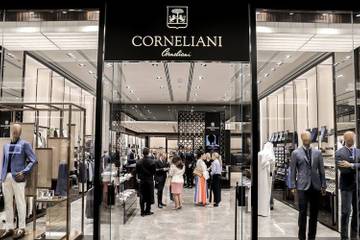 Corneliani прекратил партнерство с группой Bosco di Ciliegi