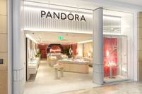 Pandora A/S behaalt hoogste omzet ooit in FY21