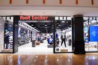 Foot Locker noteert omzetdaling in derde kwartaal en verlaagt verwachtingen voor 2024 door zwakke consumentenvraag