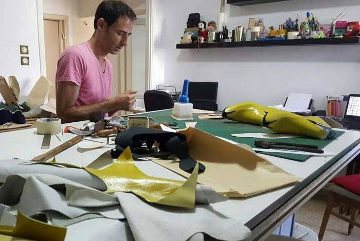 Los extravagantes zapatos de un diseñador israelí seducen a las estrellas