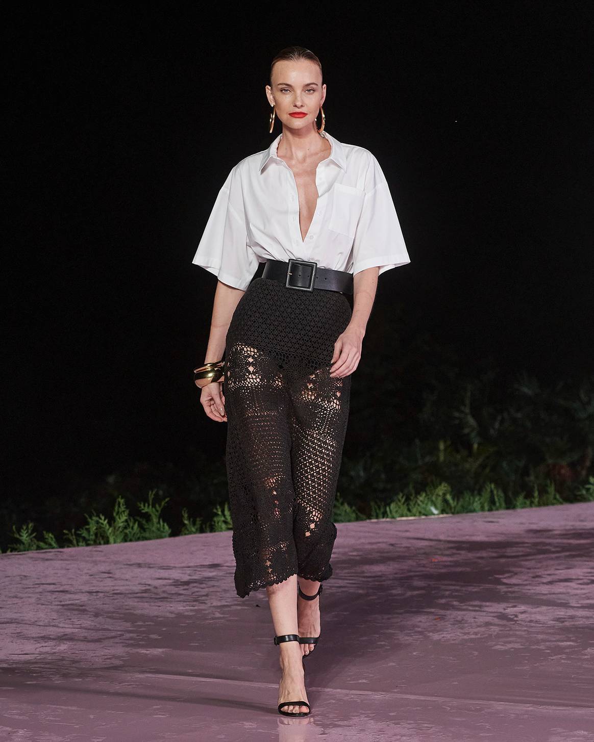 Photo Credits: Carolina Herrera, desfile de presentación en Río de Janeiro de la colección Resort 2024. Spotlight Launchmetrics.