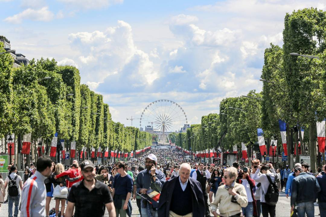 L'avenue des Champs Élysées.