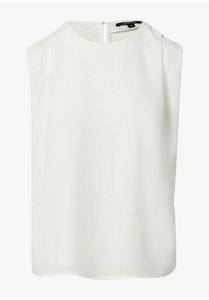 T-Shirt | comma