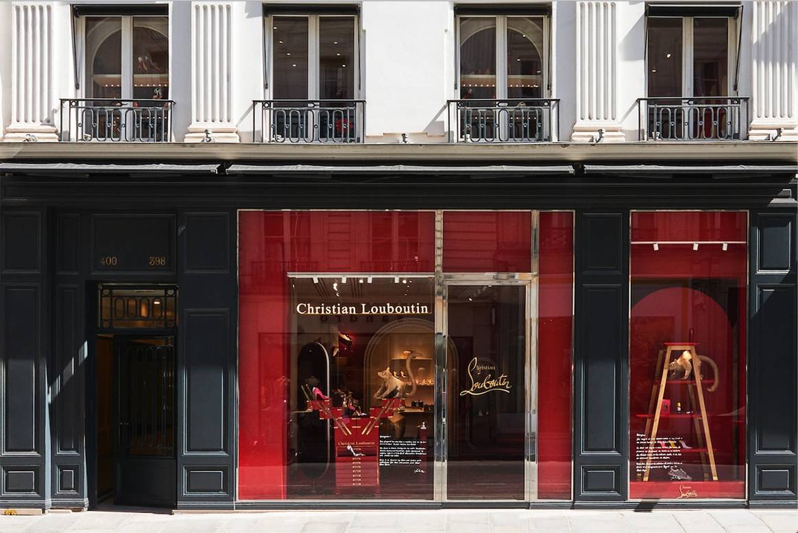 En images: la nouvelle boutique Christian Louboutin rue Saint-Honoré