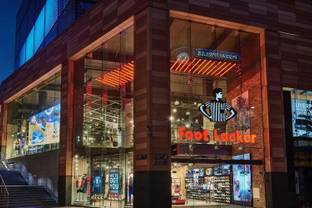 Foot Locker se alía con Nike y construirá 50 “power stores”