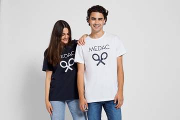 Silbon y Medac se unen y lanzan una camiseta solidaria a beneficio de la Fundación Olivares