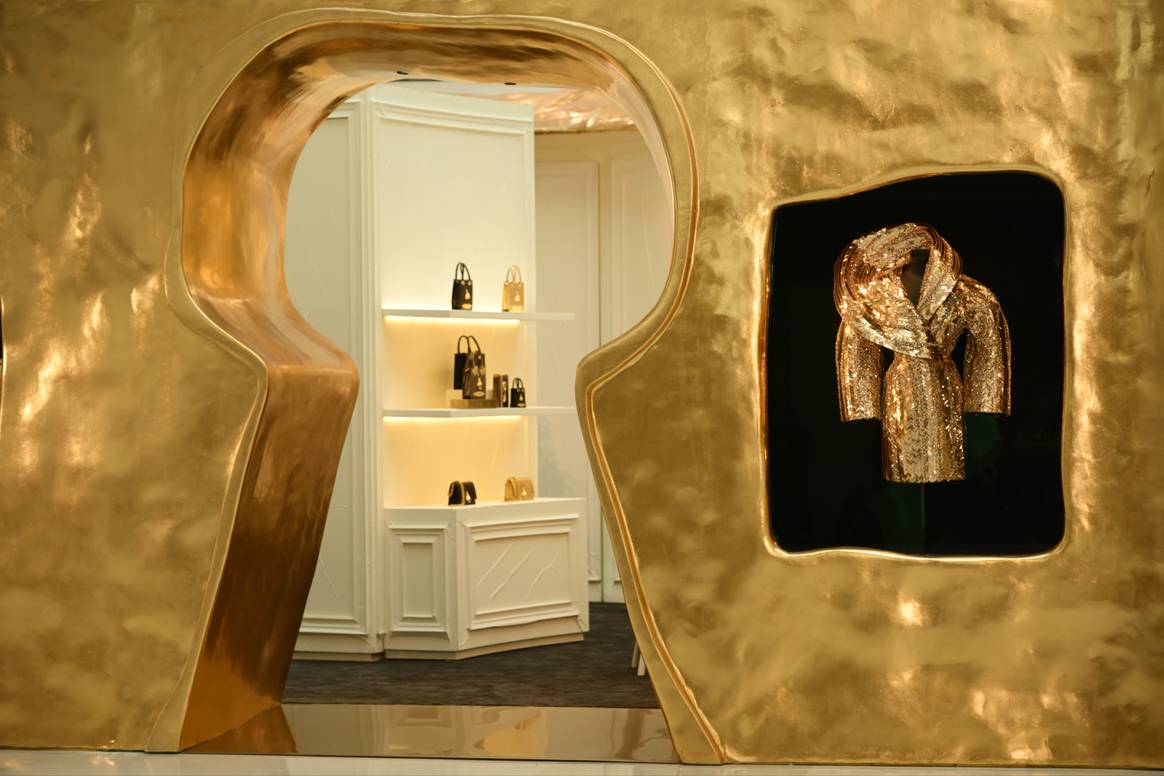 Pop-up de Schiaparelli à Shanghai.