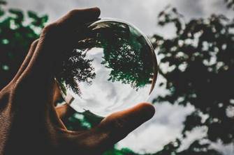 Kering, Adidas e Industria de Diseno Textil sono le aziende più sostenibili della moda