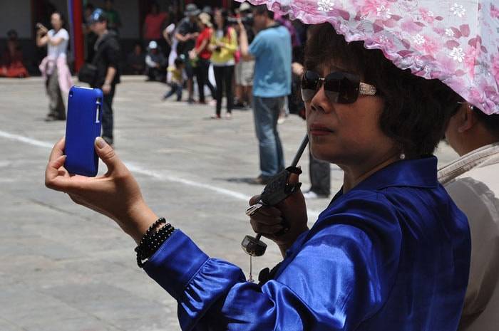 Waarom Chinezen reizen voor luxe kleding en accessoires