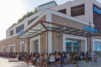 Primark to invest 40 million euros in store portfolio in Italy